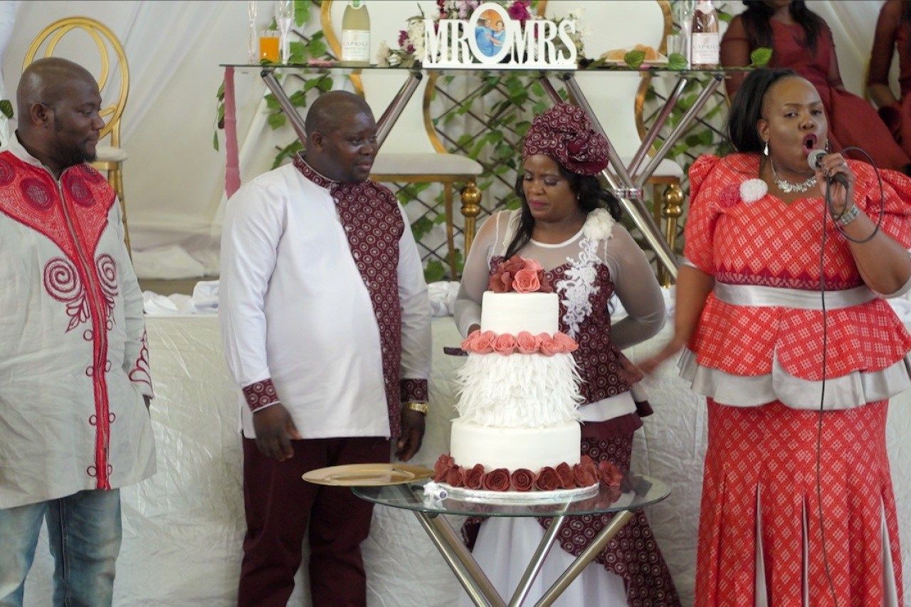 Mr and Mrs Malila's white wedding – OPW gallery 