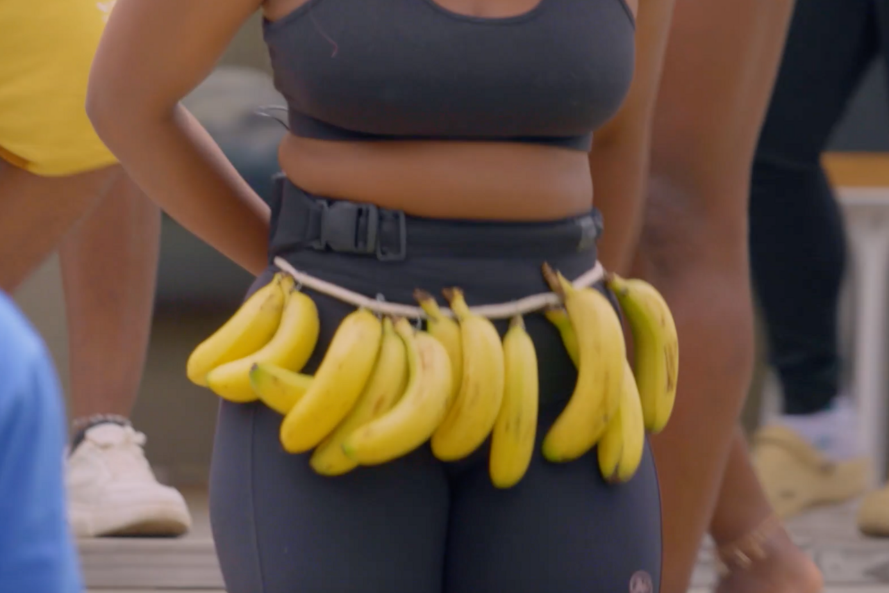 A banana throuple challenge - S'jola Sonke 