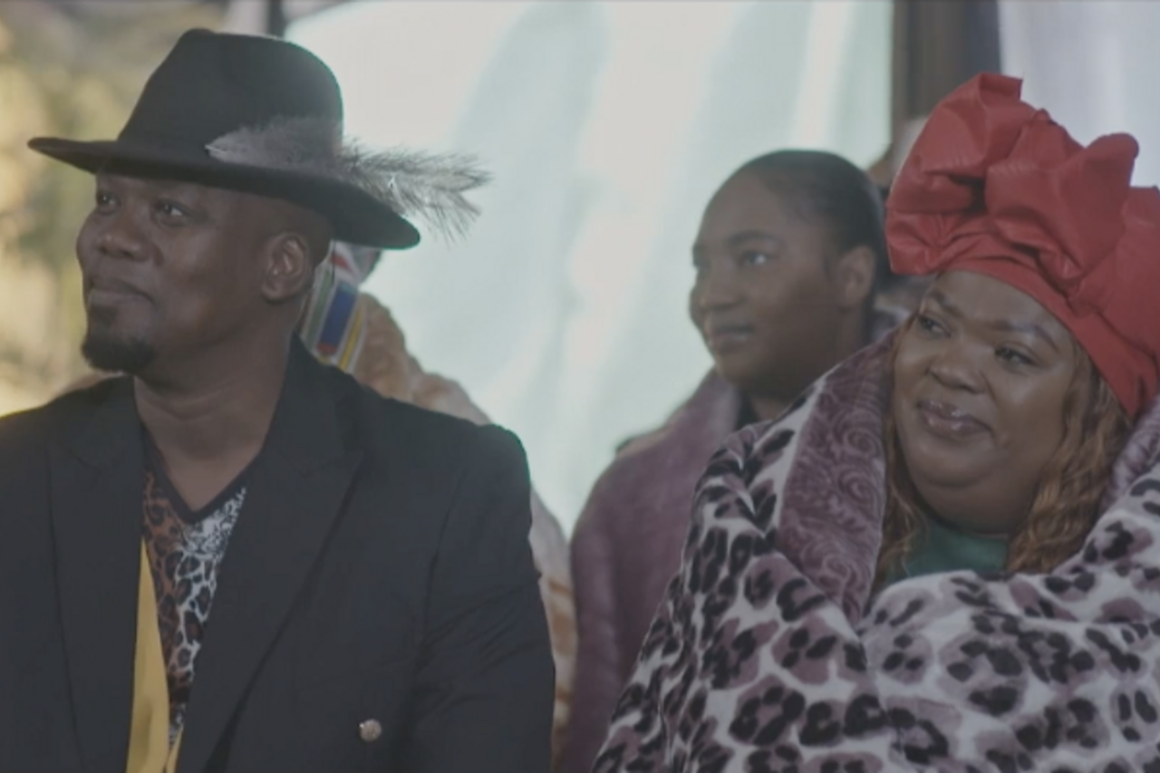 Nomalanga and Kwenzo's umembeso – Sibongile & The Dlaminis