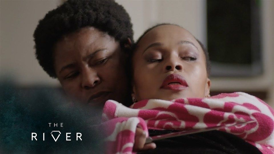 Veronica goes for Lindiwe's throat - The River Image : 23917